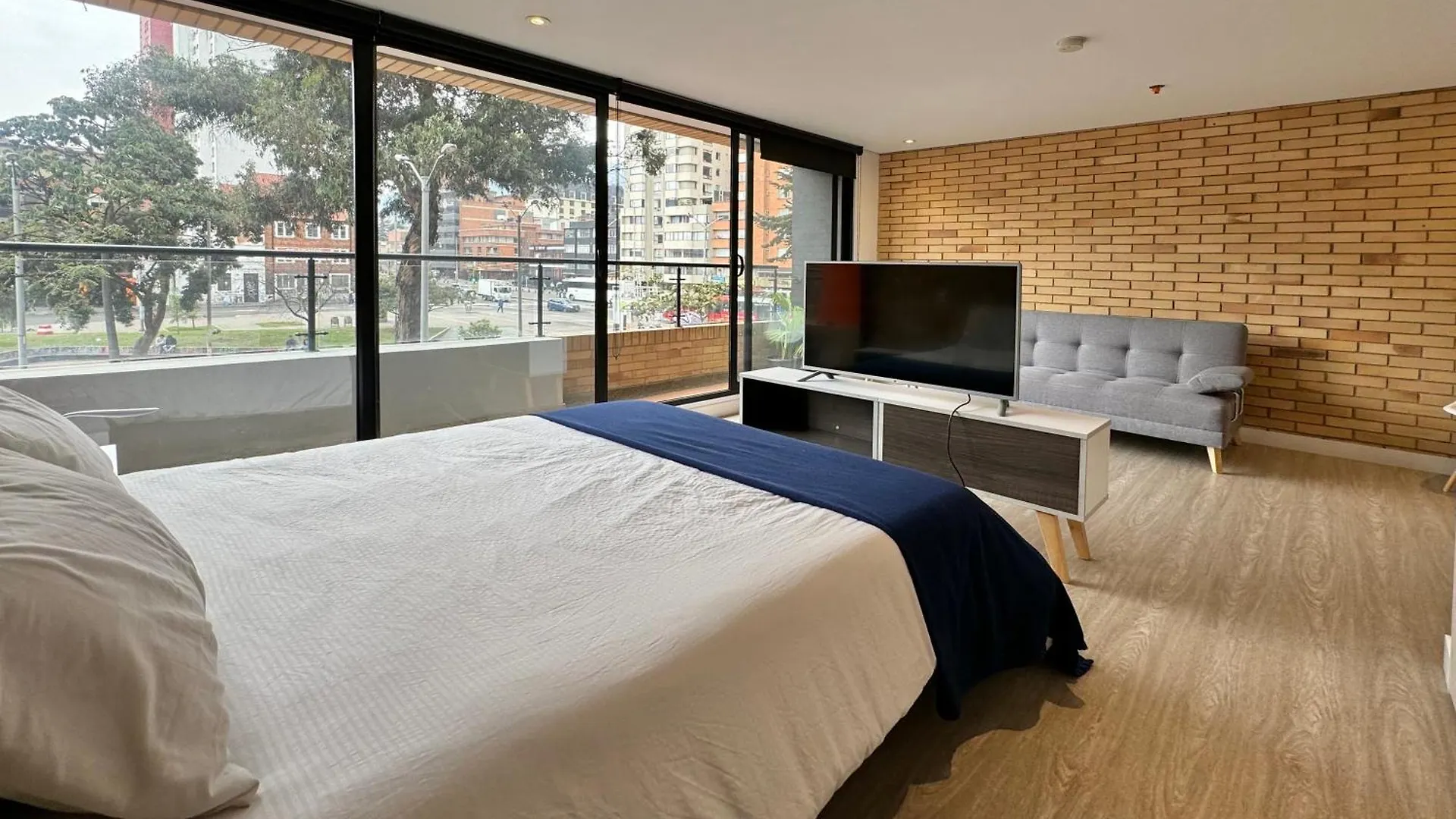 Balcon Comodidad Iluminacion Wifi Chapinero Bogota Apartment